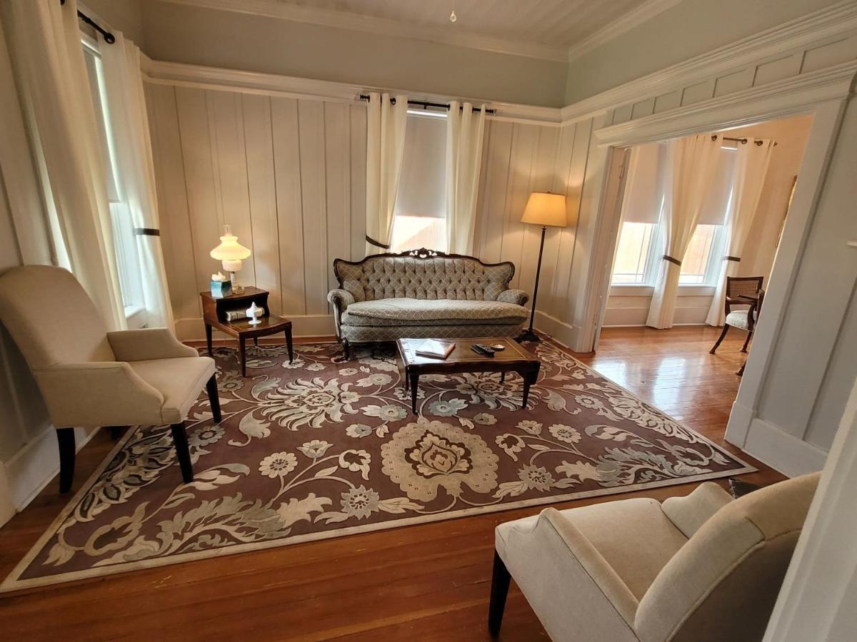 Holland House - Historic And Sophisticated Villa Alpine Dış mekan fotoğraf